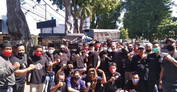 Kunjungan UAS ke Lombok, Laskar NTB Siap Pasang Badan !!