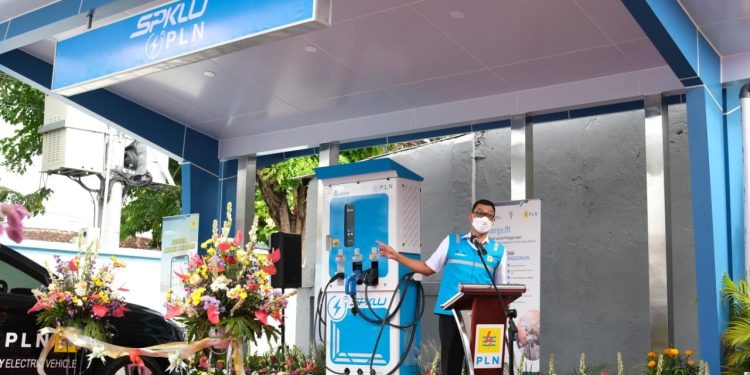 Dukung Ekosistem Kendaraan Listrik, PLN Operasikan 104 Unit SPKLU di 38 Kota
