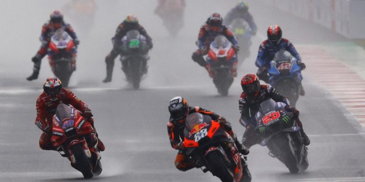 KTM Berjaya, Miquel Oliveira Merajai di MotoGP Mandalika!!