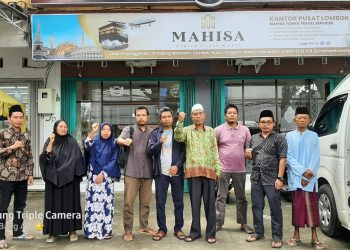 Janji Tak Terealisasi, Puluhan Calon Jemaah Umrah Geruduk Kantor Travel