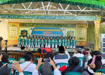 PAUD Islam Integrasi Muslim Madani Wisuda Puluhan Peserta Didik