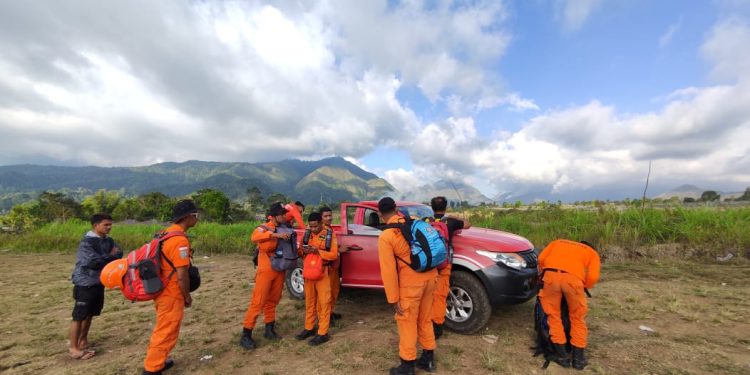 Selfie di Puncak Rinjani, Pendaki Berkebangsaan Portugis Tewas Jatuh ke Jurang 150 Meter&nbsp;&nbsp;