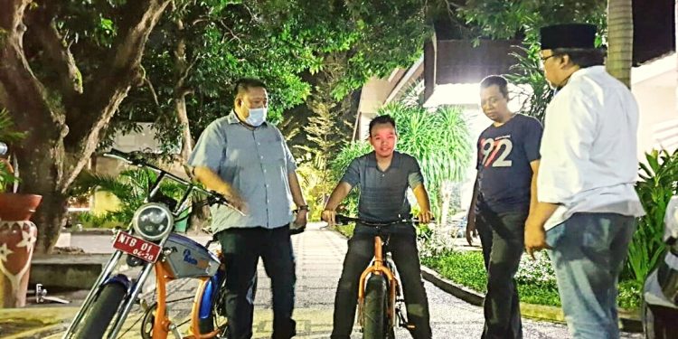 Mi6 Usulkan H Zulkieflimansyah Raih Rekor MURI sebagai Gubernur Paling Rajin Turun ke Bawah Menyapa Masyarakat