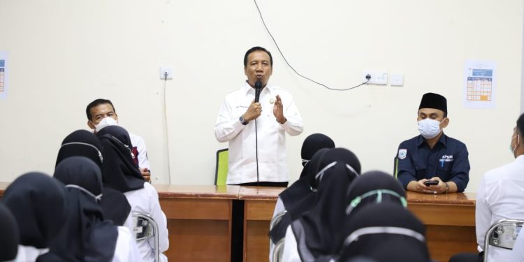Beri Arahan kepada Peserta Seleksi PPPK, Wabup Tekankan Perbanyak Usaha dan Doa