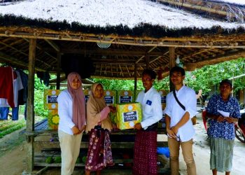 Tampah Hills Santuni Ratusan Warga Desa Mekarsari Lombok Tengah 