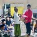 Wakil Ketua II DPC PDIP Lombok Timur, Ahmad Amrullah serahkan Bantuan Wireless dan Mic untuk Musholla Nurul Ikhlas , dusun Muhajirin, desa Tanjung Luar – Lombok Timur
