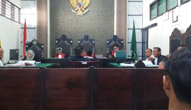 Ahli Bahasa : Secara Tekstual Postingan Fihir Murni Bertanya !!