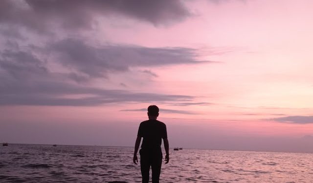 Ku Cari Kau Hingga Tepi Belahan Dunia yang Jauh