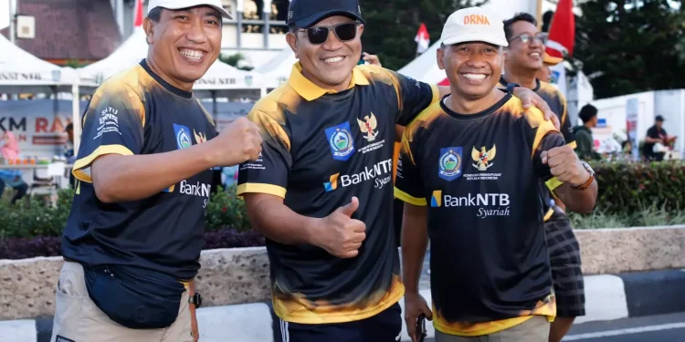 Membangun Informasi dengan Keterbukaan, Cara  NTB Menuju Gemilang