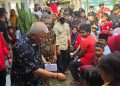 Rachmat Hidayat Didampingi Dua Caleg adakan Bakti Sosial Dan Santunan Anak Yatim Piatu di desa Tanjung Luar Lombok Timur