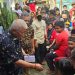 Rachmat Hidayat Didampingi Dua Caleg adakan Bakti Sosial Dan Santunan Anak Yatim Piatu di desa Tanjung Luar Lombok Timur