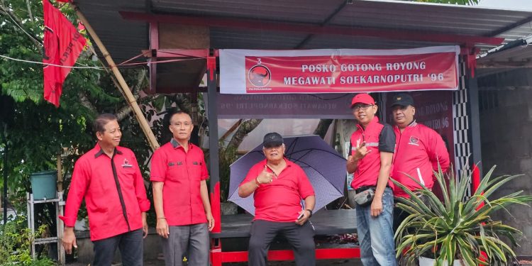 Bangkitkan Spirit Perjuangan Megawati, Rachmat Hidayat Resmikan Posko Gotong Royong Megawati di Mataram