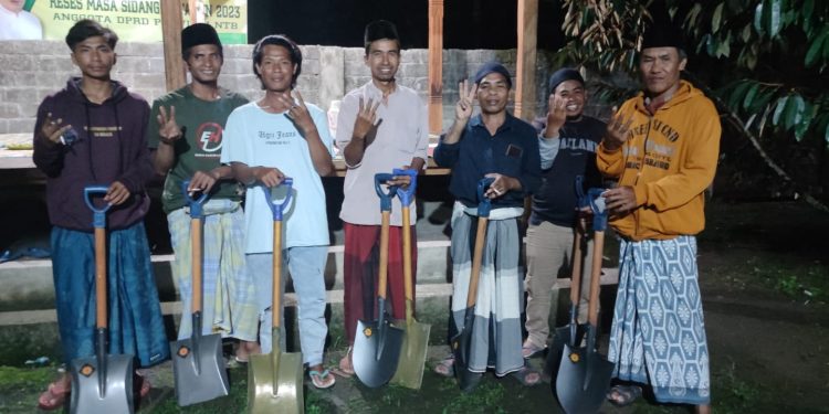Relawan Ganjar Mahfud Gandeng Ratusan Buruh Tambang di Lombok Timur, Dukung Pemimpin Merakyat