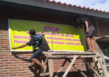 Warga segel Perumahan Kedaton Residence Nyiur Lembang Lembar, Customer Jadi Resah