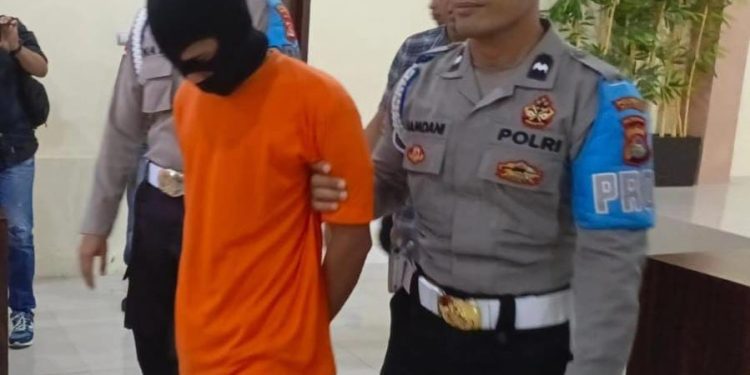 Oknum Mahasiswa Di Mataram, Ditangkap Dengan Ganja Hampir 3 Kilogram