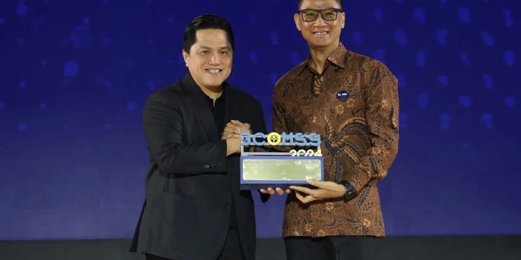 Dirut PLN Raih Best CEO of Communications, PLN Jadi Best of The Best Communications dengan 12 Penghargaan dari Menteri BUMN di Ajang BCOMSS 2024