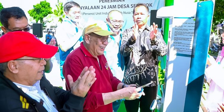 Pulau Moyo Sambut SPLU PLN Untuk Pertama Kalinya: Era Baru Listrik 24 Jam