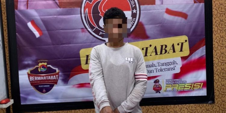 Miliki Belasan Poket Sabu, Seorang Pria Diringkus Satresnarkoba Polres Sumbawa 