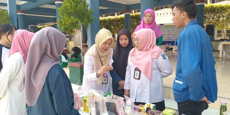 Masa Pengenalan Lingkungan Sekolah, BBPOM di Mataram Edukasi Keamanan Obat dan Makanan