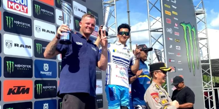 Tim 459 MX Bank NTB Syariah Raih Juara Pertama di MXGP 2024