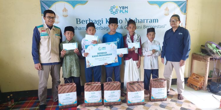 Lima Tahun Kepemimpinan Erick Thohir, PLN Salurkan Bantuan Pendidikan untuk Santri Penghafal Al-Qur’an dan Kaum Dhuafa di Sumbawa