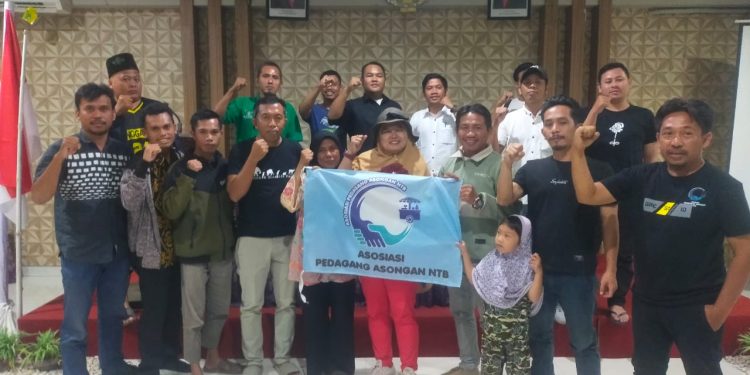 Asosiasi Pedagang Asongan Provinsi NTB Gelar Rapat Konsolidasi Perdana