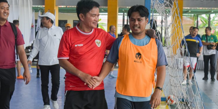 Pj gubernur Hassanudin Jalin Keakraban lewat olahraga bersama insan