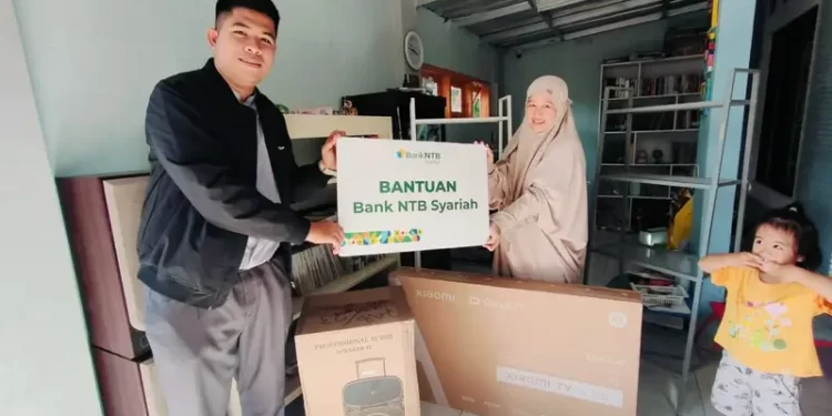 Jadi Pusat Pembelajaran Menyenangkan, Bank NTB Syariah Serahkan Bantuan pada Perpustakaan Jendela 