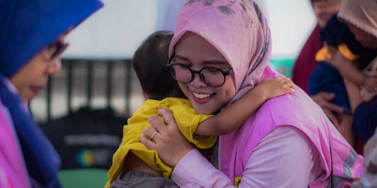 Semangat Hari Pahlawan : PLN NTB Tingkatkan Kesejahteraan Masyarakat dan Kelestarian Lingkungan Melalui Program TJSL Berbasis SDGs