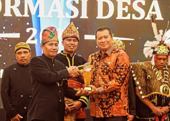 Wakili Pj Gubernur NTB, Kadis Kominfotik  Dampingi Desa Juara KIP Nasional