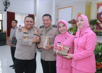 Kapolda NTB Sampaikan Pesan Motivasi Saat Pisah Sambut PJU