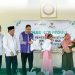 Bank NTB Syariah Menggandeng BAZNAS NTB Menyalurkan Paket Gizi dalam Program Pencegahan Stunting
