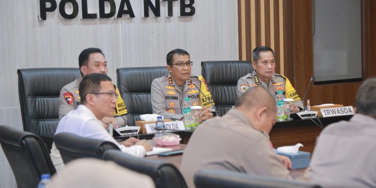 Kapolda NTB Pimpin Rapim Internal, Bahas Harkamtibmas dan Program Prioritas Pemerintah