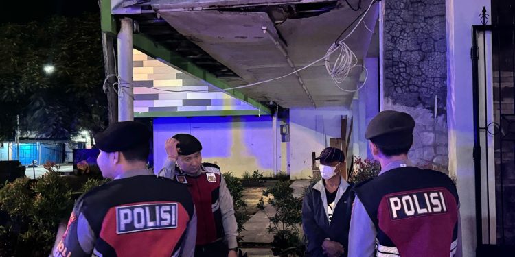 Patroli Kota Polda NTB Sambangi Perumahan Villa Palm