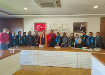 Berkolaborasi dengan Universitas BIRUNI Istanbul, Turki, SMKN 1 Praya Siap Merambah Pendidikan Internasional