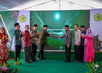 Launching Fakultas Kedokteran UMMAT, Miq Iqbal Harapkan Layanan dan Kondisi Kesehatan di NTB Semakin Membaik