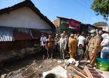 Wakil Gubernur NTB Ummi Dinda, Tinjau Langsung Lokasi Terdampak Banjir