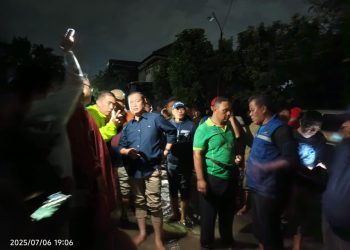 Gerak Cepat Tinjau Lokasi Banjir, Gubernur NTB Miq Iqbal, Instruksikan Beri Bantuan