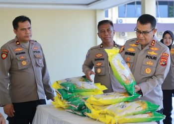 Kapolda NTB Turun Langsung Tinjau Pasar Murah untuk Masyarakat