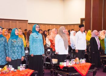 Wagub NTB dan Ketua TP-PKK Komitmen Bersama Tekan Angka Perkawinan Anak