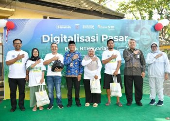 Bank NTB Syariah luncurkan digitalisasi Pasar Dasan Agung dengan QRIS