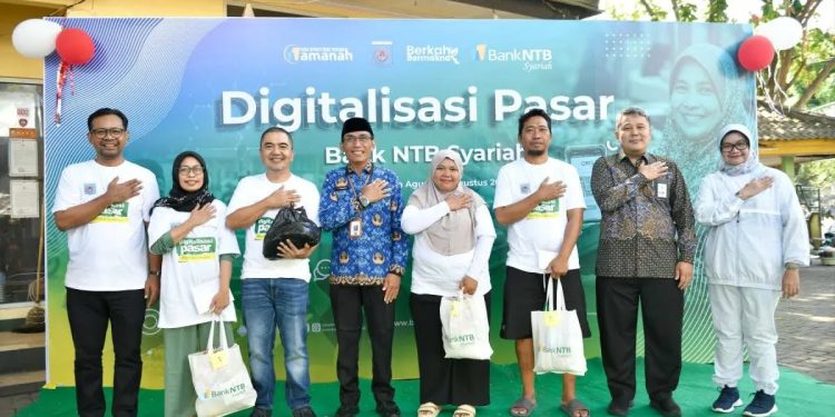 Bank NTB Syariah luncurkan digitalisasi Pasar Dasan Agung dengan QRIS