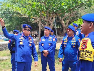 Dirpolairud Polda NTB dampingi Kakorpolairud meninjau Pengamanan Event Motogp Mandalika 2025