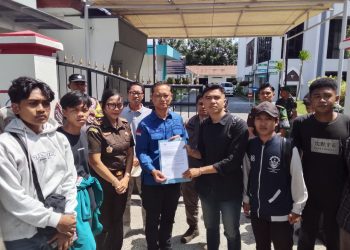 BEMNUS NTB Gelar Aksi di Kejati: Desak Segera tetapkan Tersangka dan Pemanggilan Gubernur Terkait Dana Siluman Pokir