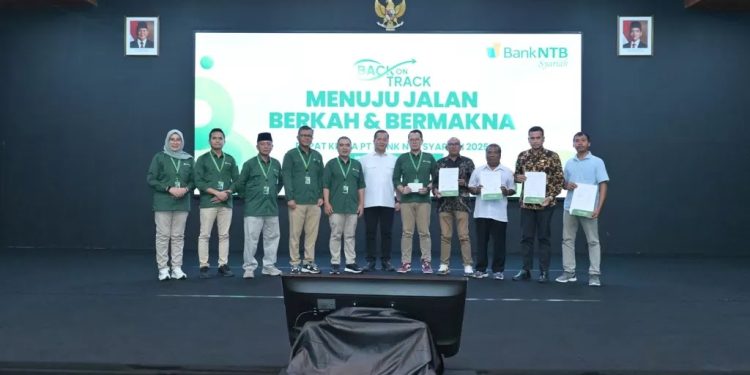 Bank NTB Syariah Akselerasi Inklusi Keuangan Syariah, Empat Akad Murabahah Pembiayaan Koperasi Merah Putih Ditandatangani dalam Pembukaan Raker