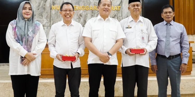 Gubernur Lepas Tiga Pejabat Purna Tugas