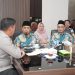 Apresiasi Dedikasi Pekerja Layanan Publik, Gubernur NTB Berangkatkan 33 Jamaah Umrah