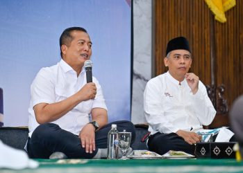 Apresiasi Dedikasi Pekerja Layanan Publik, Gubernur NTB Berangkatkan 33 Jamaah Umrah