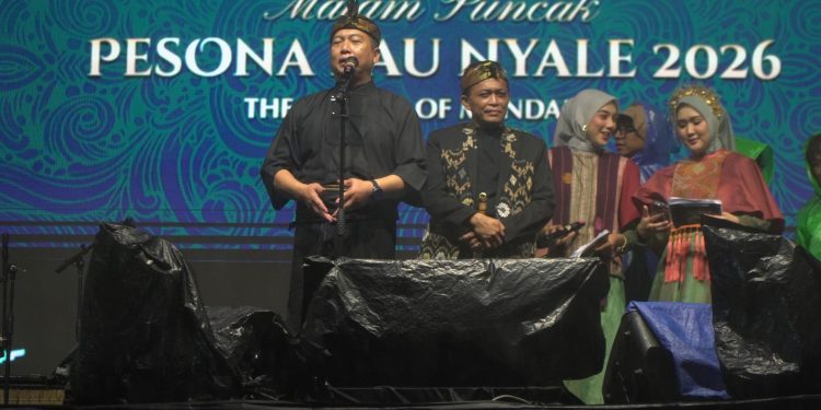 Gubernur NTB: Bau Nyale Ajarkan Pengorbanan dan Harapan Kemakmuran