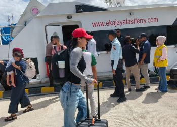 Polda NTB Intensifkan Patroli Wisata di Lombok Utara, Pantau Aktivitas Penyeberangan dan Penginapan